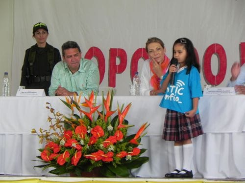 Entrega tabletas Miranda Cauca