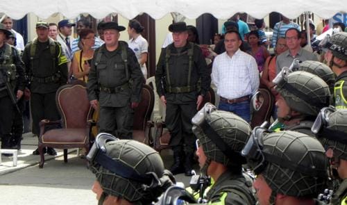 POLICIA3