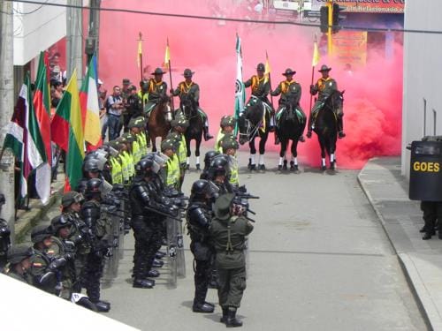 POLICIA4.jpg