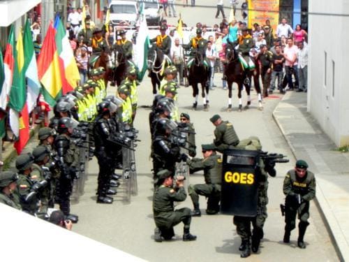 POLICIA9.jpg