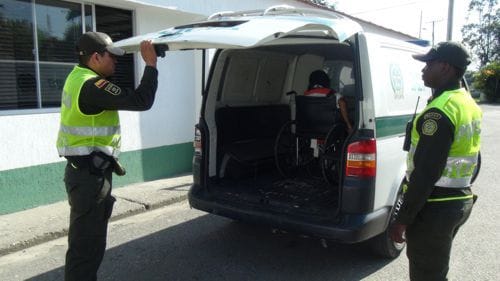 ABRIL 08 DE 2013 - HOMBRE DISCAPACITADO CAPTURADO CON MUNICI+ôN (5)