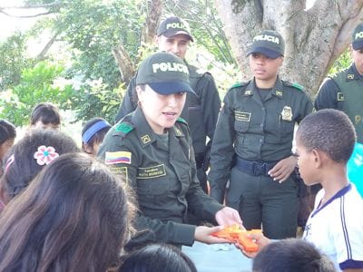 Policia-3.jpg