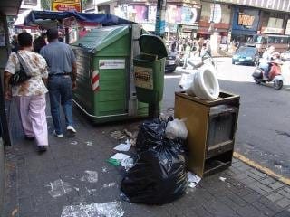 CONTENEDOR-Y-BASURA.jpg