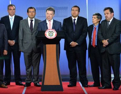 Gobernador-e.-Oscar-Campo-en-Presidencia.jpg
