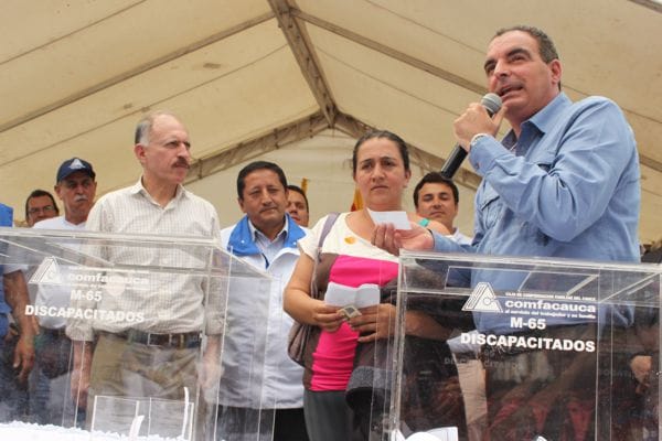 ministro-aurelio-vivienda-popayan.jpg