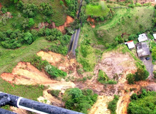 Avalancha-Rio-Molino-1.jpg