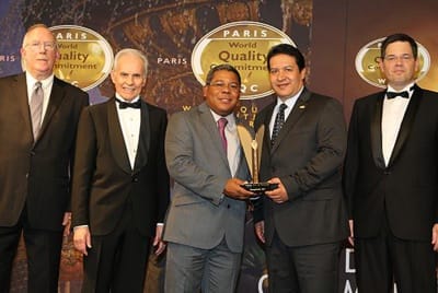 GustavoAguilarPremioBID.jpg