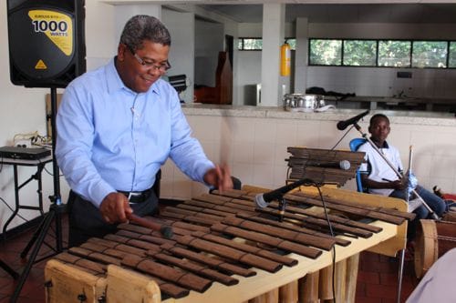 Gustavo-Aguilar-Marimba