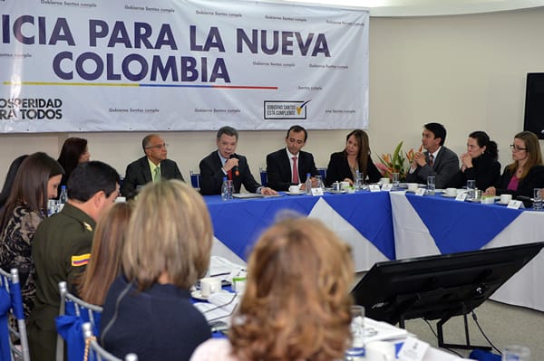 Presidente-pone-plazo-perentorio-para-resultados-por-presuntas-interceptaciones-ilegales.jpg