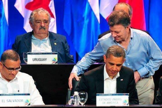 Santos de rodillas ante Obama