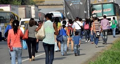 Bloqueos-de-transportadores-en-Cali.jpg