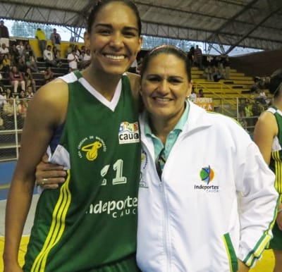 Yaneth Arias 1 Yaneth Arias 1