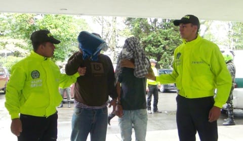 Policía-captura-apartamenteros.jpg