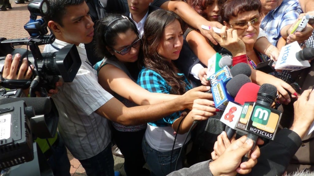 mujer periodista