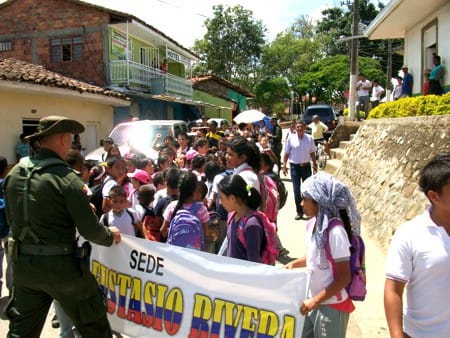 Marcha-en-Mondomo-por-la-liberación-de-Dayana.jpg