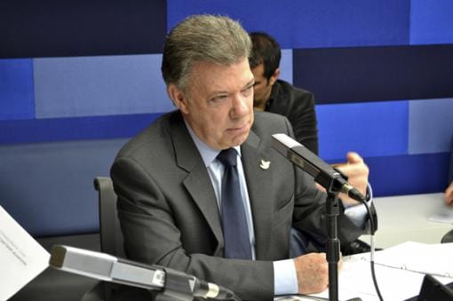 juan_manuel_santos_3_-_blu_radio_0.jpg