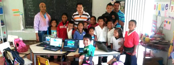 Entrega-de-Computadores-para-Educar-en-Miranda.jpg