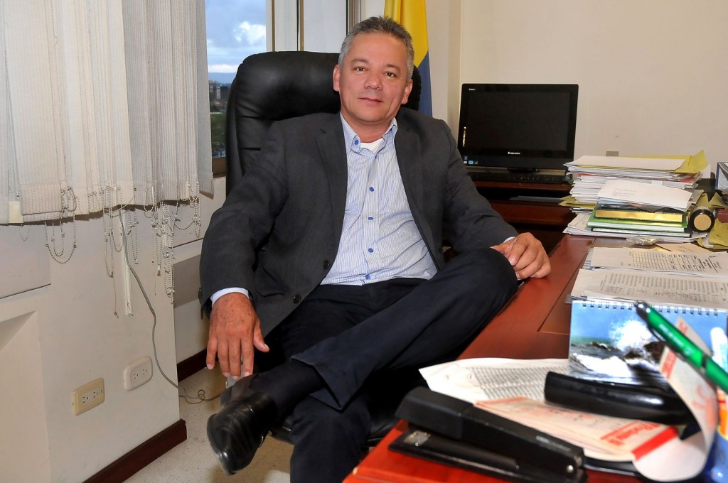 FRANCISCO T. ARIAS FRANCISCO T. ARIAS
