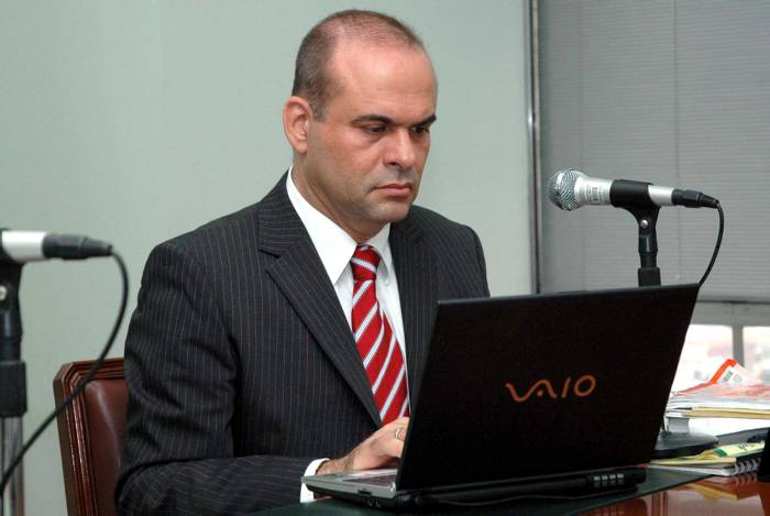 MANCUSO.jpg