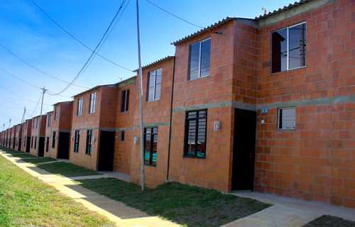 Familias-de-Santander-de-Quilichao-estrenan-casa-propia1.jpg