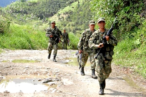 Un soldado muerto en Caldono en enfrentamientos con las FARC Un soldado muerto en Caldono en enfrentamientos con las FARC