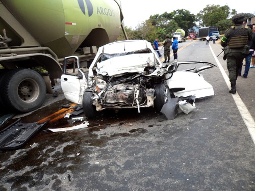 Dos-muertos-dejó-accidente-de-tránsito-en-El-Pital1.jpg
