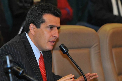 LUIS-FERNANDO-VELASCO.jpg