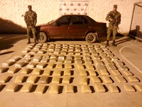 Ejército-incauta-marihuana-en-vía-Puerto-Tejada-Cali.jpg