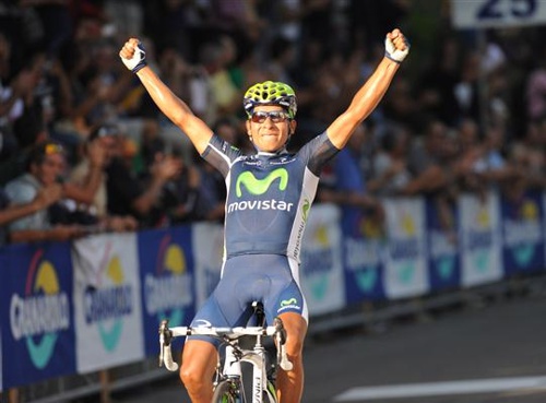 Nairo-Quintana-Movistar-Team-2015.jpg