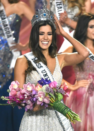 Paulina-Vega-Miss-Universo-2015.jpg