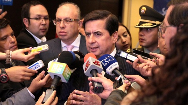 Juan-Fernando-Cristo-Ministro-del-Interior.jpg