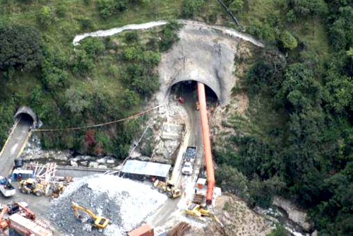 Túnel de La Línea - Colombia Túnel de La Línea - Colombia