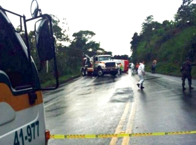Un-muerto-y-15-heridos-por-accidente-de-tránsito-en-Pescador.jpg
