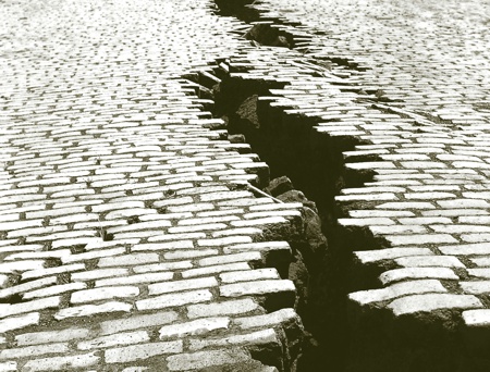 Terremoto Institucional