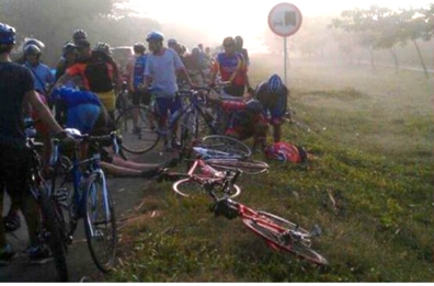 Accidente-en-Cali-deja-cinco-ciclistas-heridos.jpg