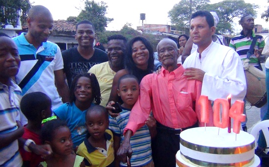 Juan-Nepomuceno-Inestrosa-Martínez-Cumpleaños-No.-104-Villa-Rica-Cauca.jpg