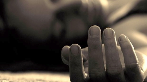 Los-héroes-siempre-mueren-jóvenes-suicidio.jpg