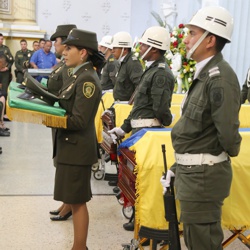 Despiden-con-honores-a-policías-asesinados-en-Timbío-Cauca11.jpg
