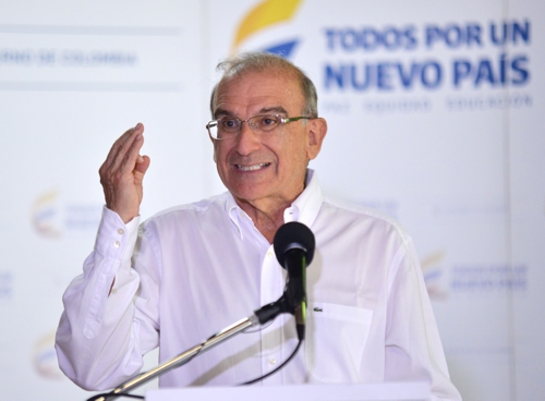 Humberto-de-la-Calle-jefe-negociador-del-Gobierno-de-Colombia-en-Cuba.jpg