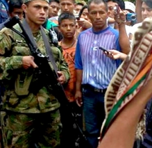 Indígenas-retienen-a-soldados-en-el-Cauca1.jpg