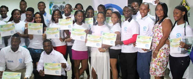 Jóvenes-de-Chocó-cumplen-sus-sueños-a-través-de-la-educación-BBVA-Fundación-Plan2.jpg