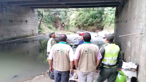 La CRC realizó un operativo de limpieza en el río Molino, Popayán