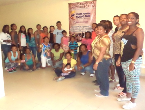ESCUELA-PARA-APRENDIZAJE-DE-ALABAOS-JUGAS-BUNDES-ARRULLOS-Y-CANTICOS-AFROCOLOMBIANOS.jpg