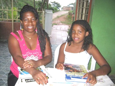 Niña sueña con ayudar a la niñez vulnerable - Buenos Aires - Cauca - Fundación Plan Niña sueña con ayudar a la niñez vulnerable - Buenos Aires - Cauca - Fundación Plan