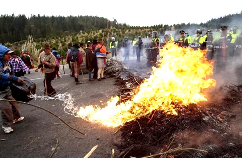 Protestas-en-Ecuador-Foto-EFE.jpg