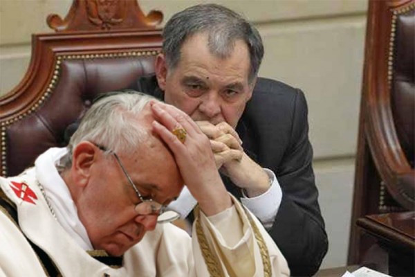 PapaProcurad-600x400.jpg