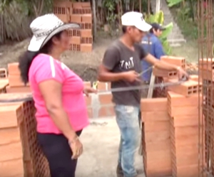 Beneficiaria-vievienda-nueva-en-Miranda-Cauca.jpg