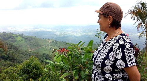 Mujeres-y-tierra.jpg