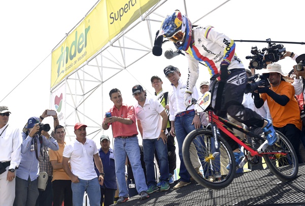 Pista-de-supercross-Mariana-Pajón-Santos-Medellín1.jpg