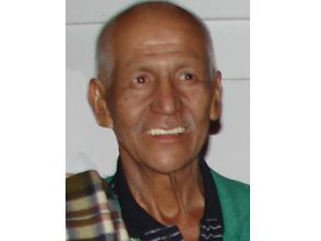 Ernesto González 8